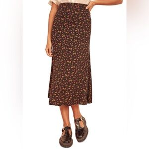 Bea Midi Skirt
Reformation